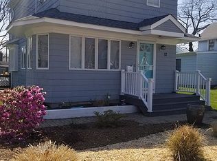 12 Brookdale Ave, Milford, CT 06460