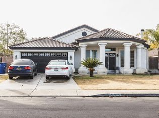 10021 Cobblestone Ave, Bakersfield, CA 93311