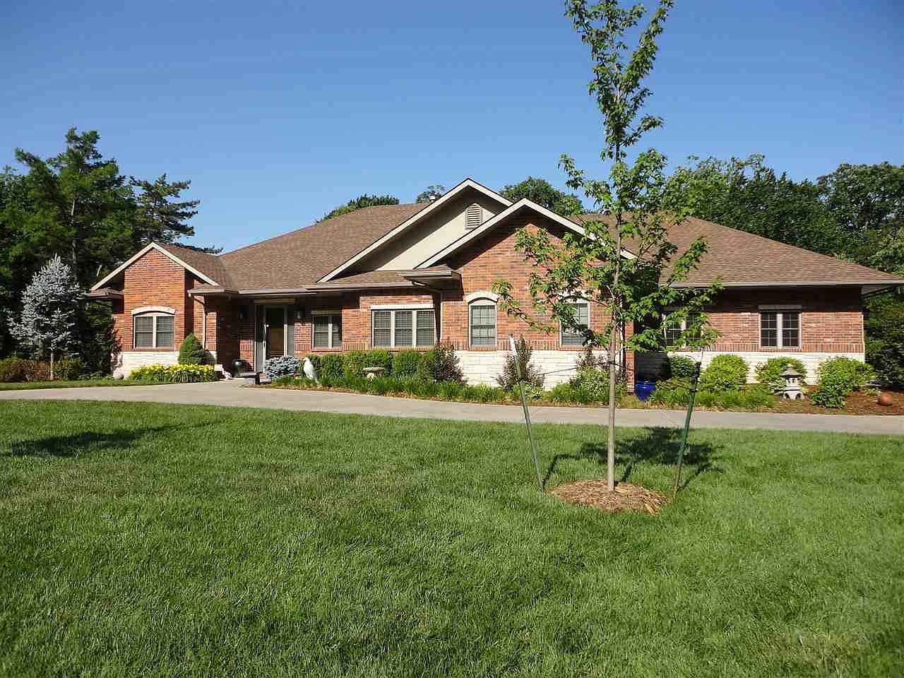 25 E Willow Brook Rd, Eastborough, KS 67207 Zillow