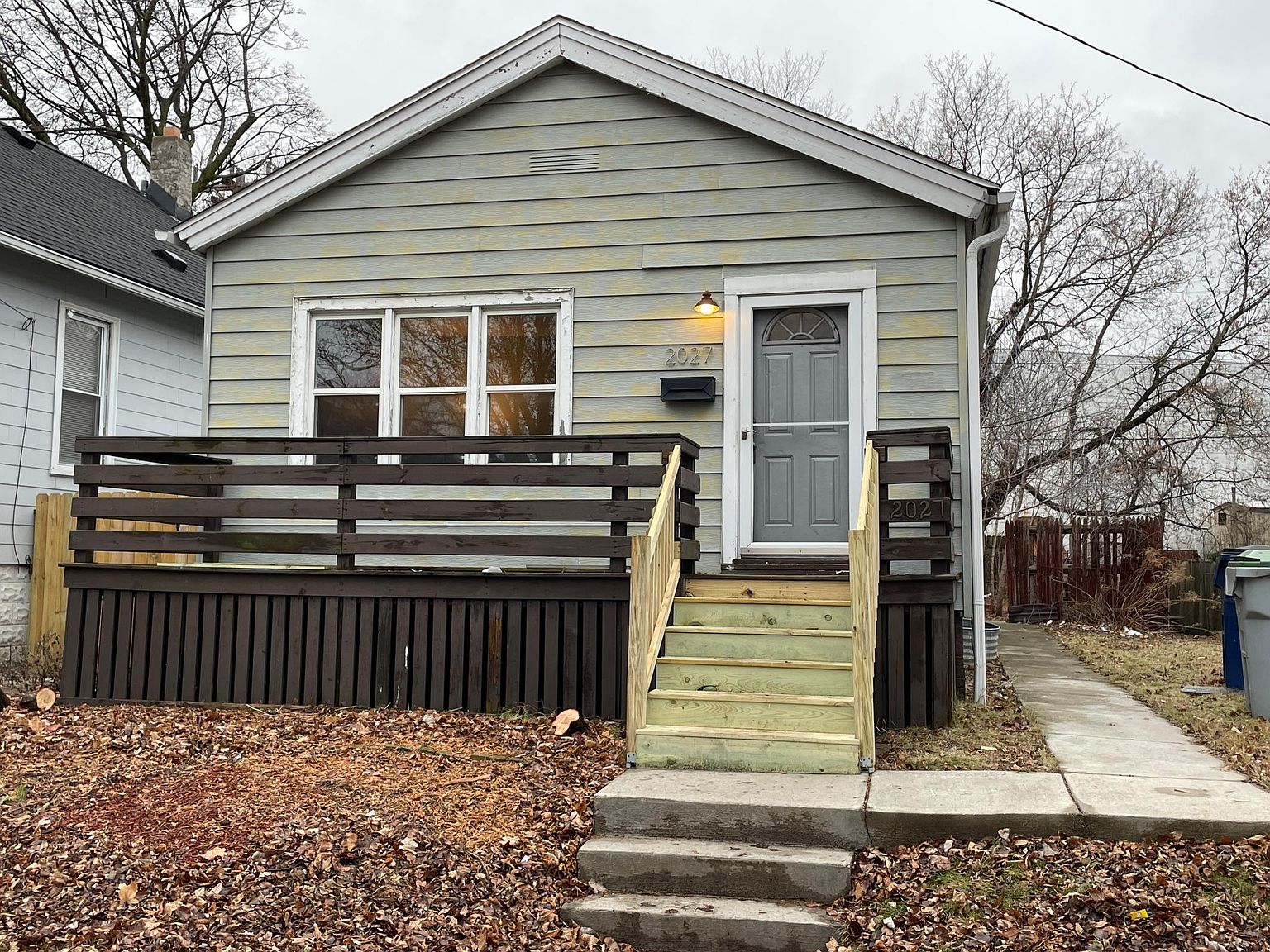 2027 S Hilbert St, Milwaukee, WI 53207 Zillow
