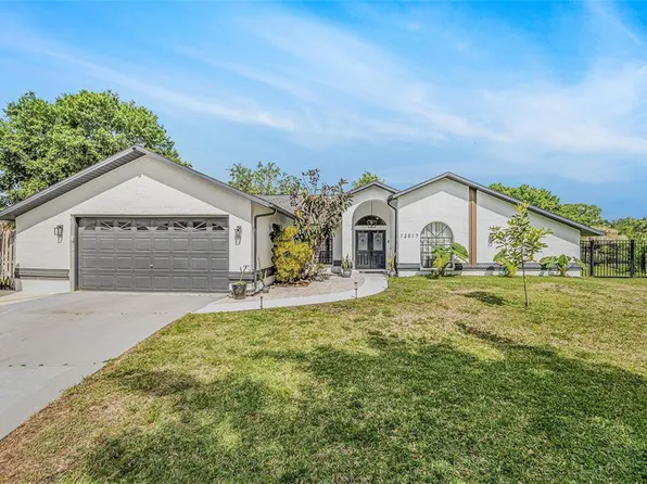 12317 Smokey Dr, Hudson, FL 34669