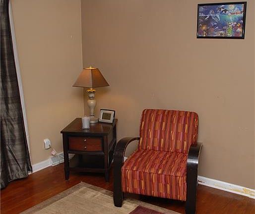 5th image of 4729 Camellia Dr