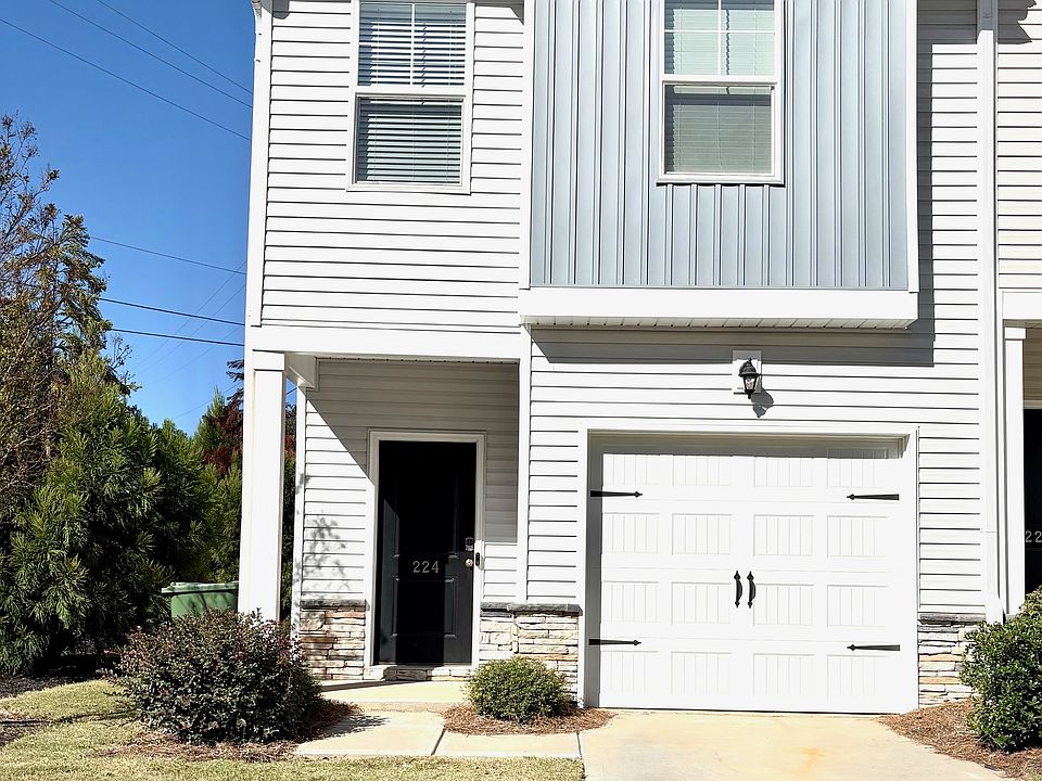 1st image of 224 Norse Creek Dr
