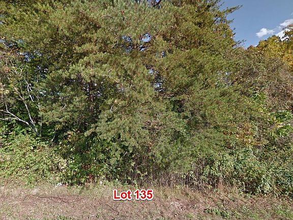3rd image of Highview Ln