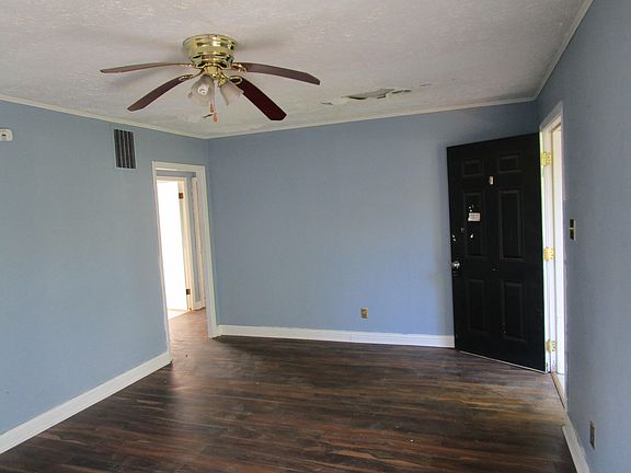 5th image of 1011 Marcellus Dr