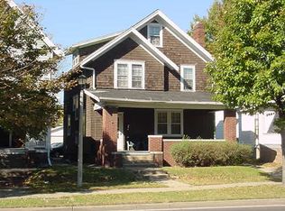 1103 N University St APT B, Peoria, IL