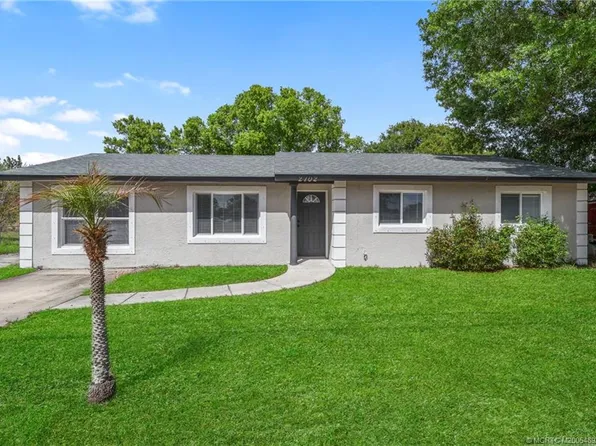 2702 Sheraton Blvd, Fort Pierce, FL 34946