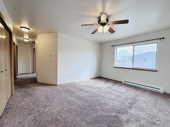 2nd image of 1608 Warehouse Ave APT 4