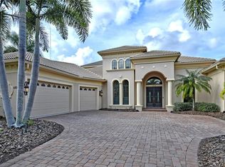 6808 Belmont Ct, Lakewood Ranch, FL 34202