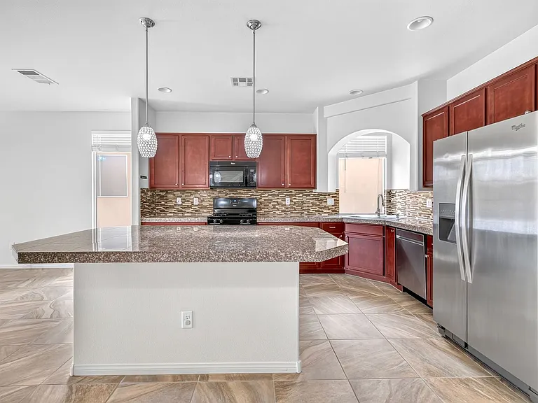 5226 Tartan Hill Ave — Photo 5