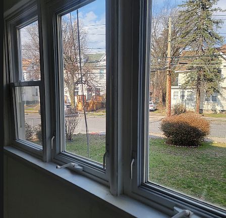 5th image of 6 Magnolia Ave