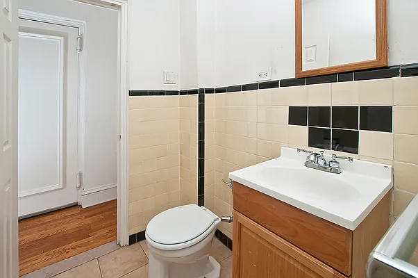 Rented by NOVO | media 38