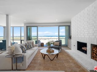 5205 Ocean Front Walk APT 201, Los angeles, CA 90292