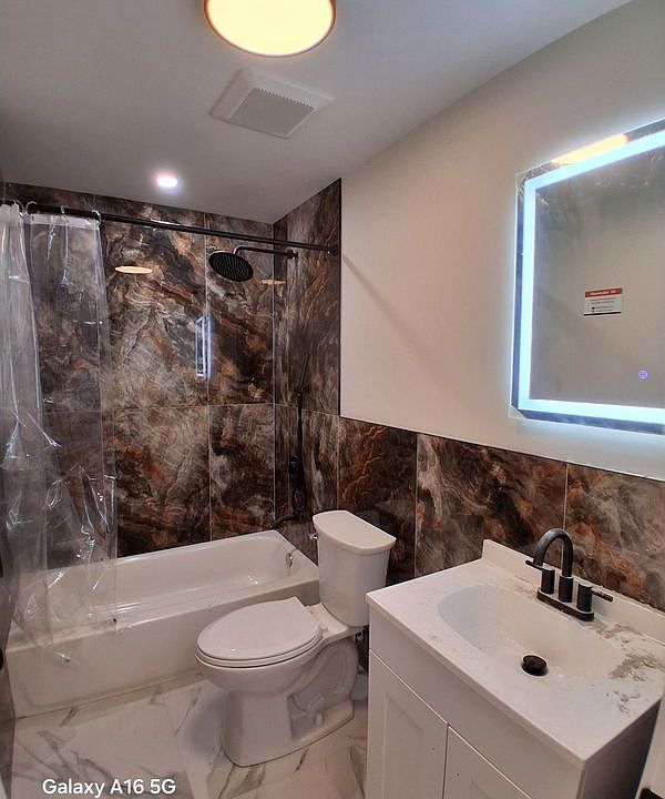1st image of 22 Marie St #2