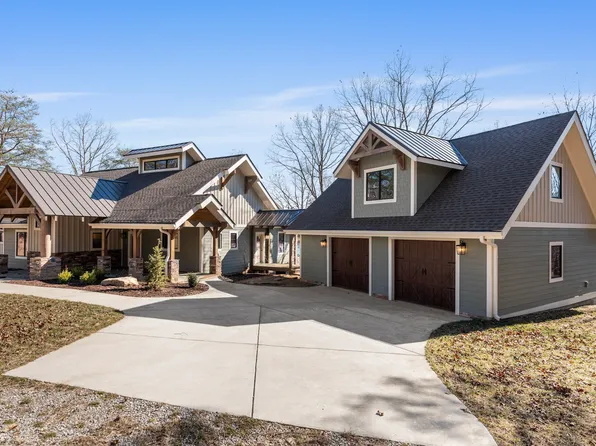 722 Hemlock Ln, Spencer, TN 38585