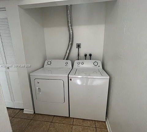 3rd image of 15153 NE 6th Ave #10