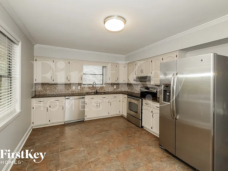 303 Coalmont Rd — Photo 4