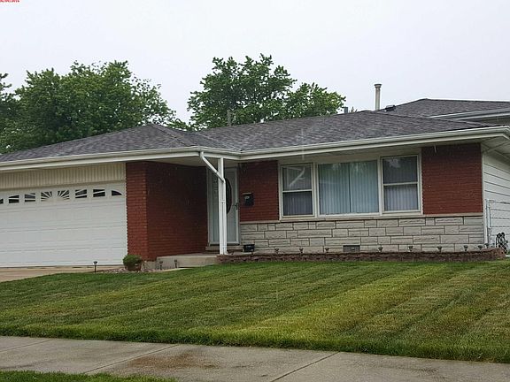 4th image of 16824 Louis Ct