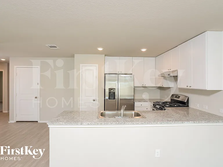 1822 Morse Way — Photo 5