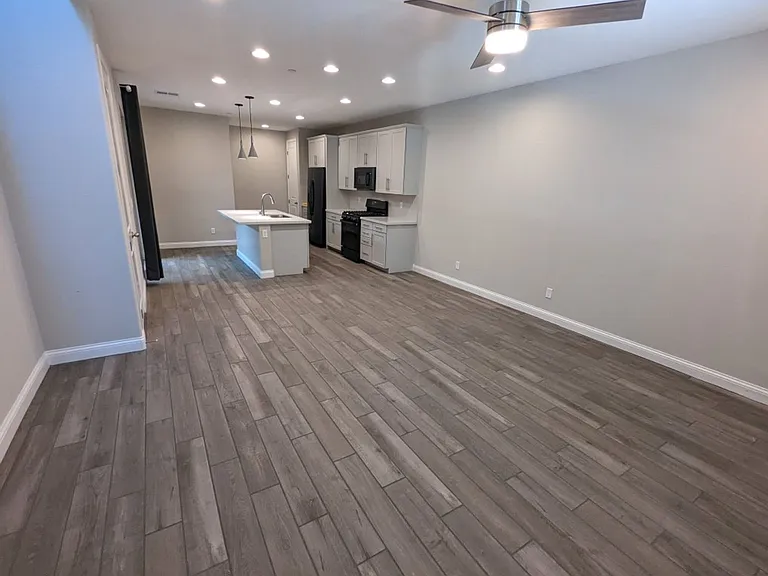 11657 Bearpaw Meadow Ave — Photo 3