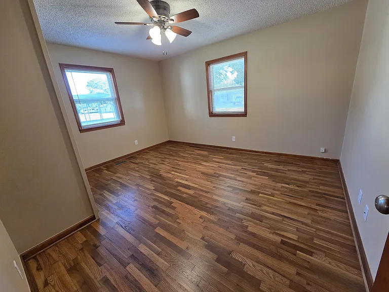 Bedroom #1