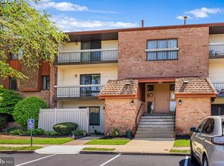 67101 Delaire Landing Rd #101, Philadelphia, PA 19114