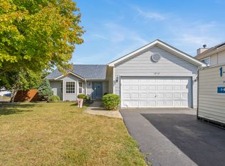 1810 Foxfield Dr, Joliet, IL 60435