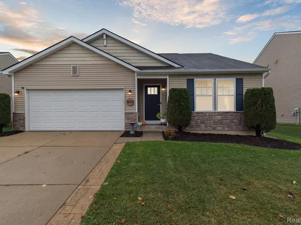 8056 Beechwood Blvd, Dexter, MI 48130