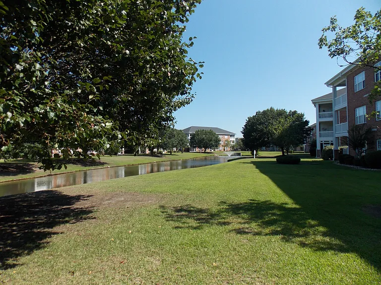 3919 Gladiola Ct #101 — Photo 17