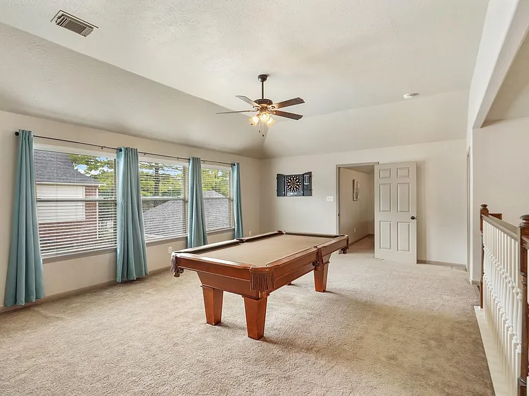 2911 Mossy Log Ct — Photo 18