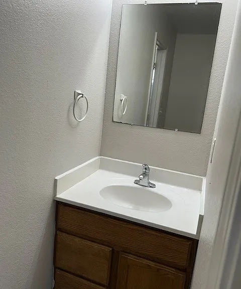 6773 Boston Dr — Photo 12