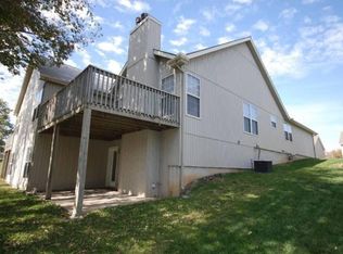 419 NW 71st Ter, Kansas City, MO 64118