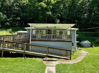 2649 Waters Edge Rd, Duffield, VA 24244