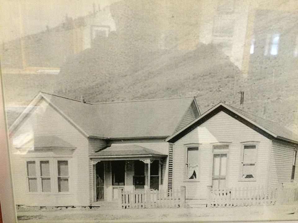 1881