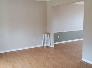 543 Arlington Dr, Rochester Hills, MI 48307