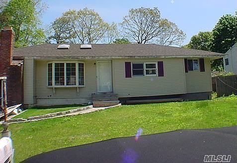 1st image of 9 Newtown Ave
