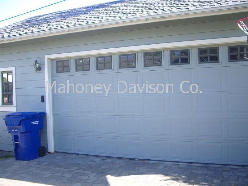 2-car garage