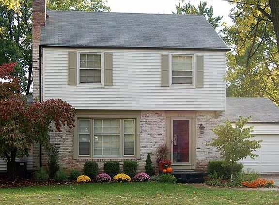 2nd image of 762 W Kirkham Ave