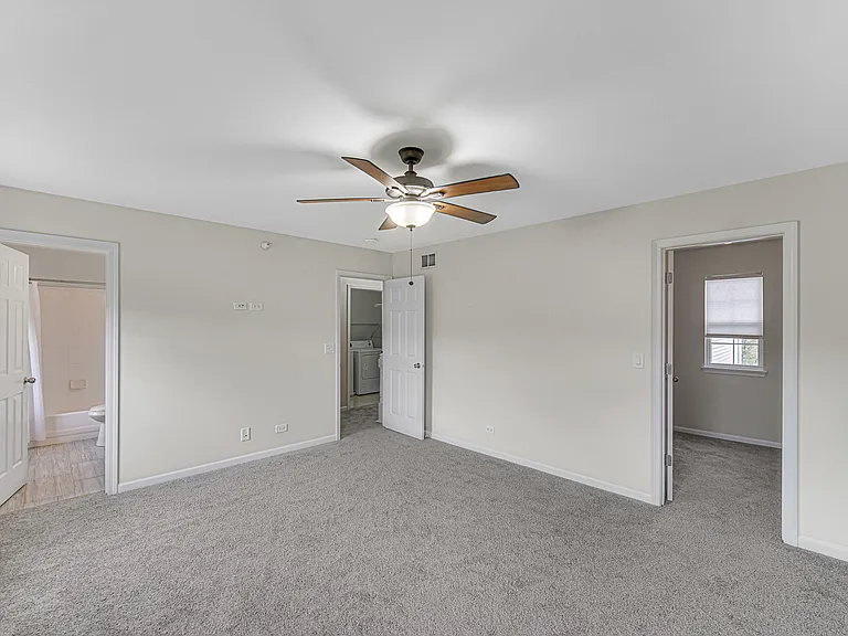 2588 Dickens Ct #2588 — Photo 14