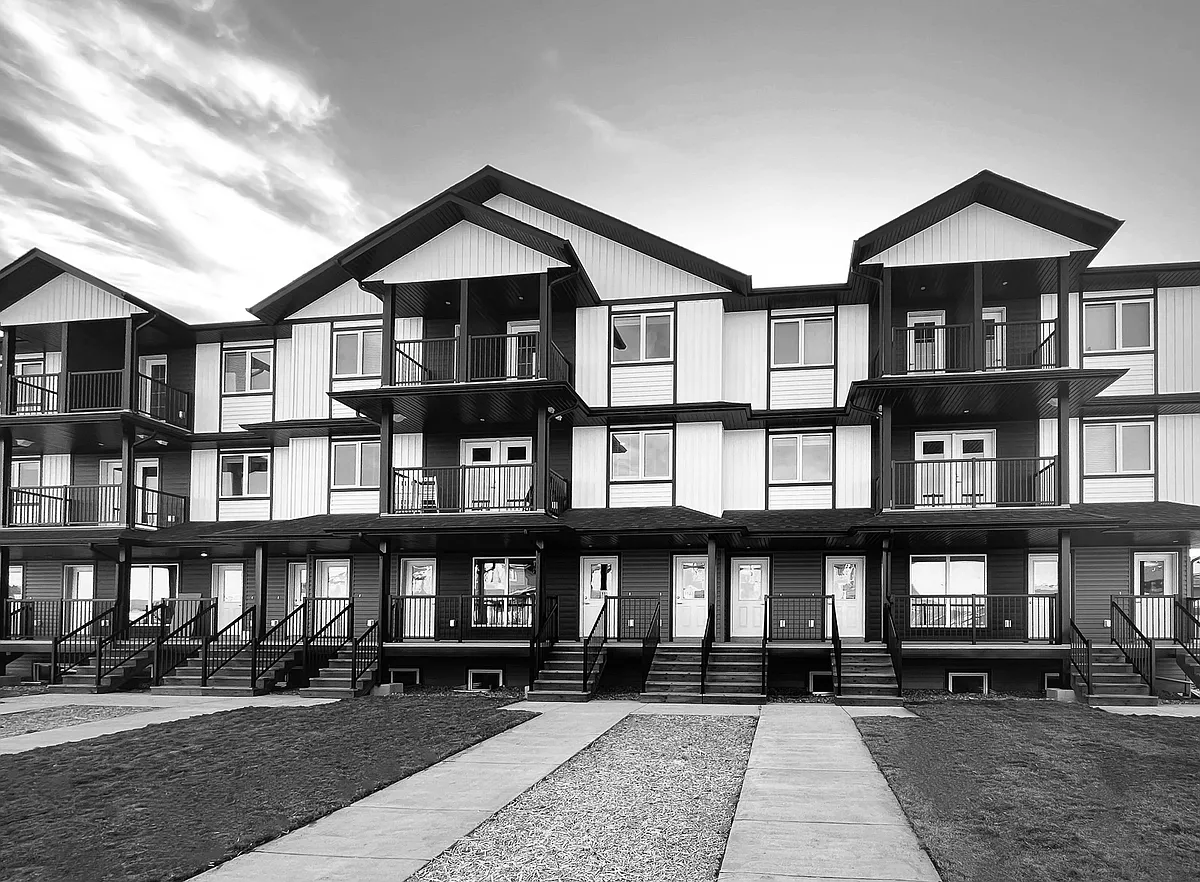 Building Photo - 270 Bolstad Mnr