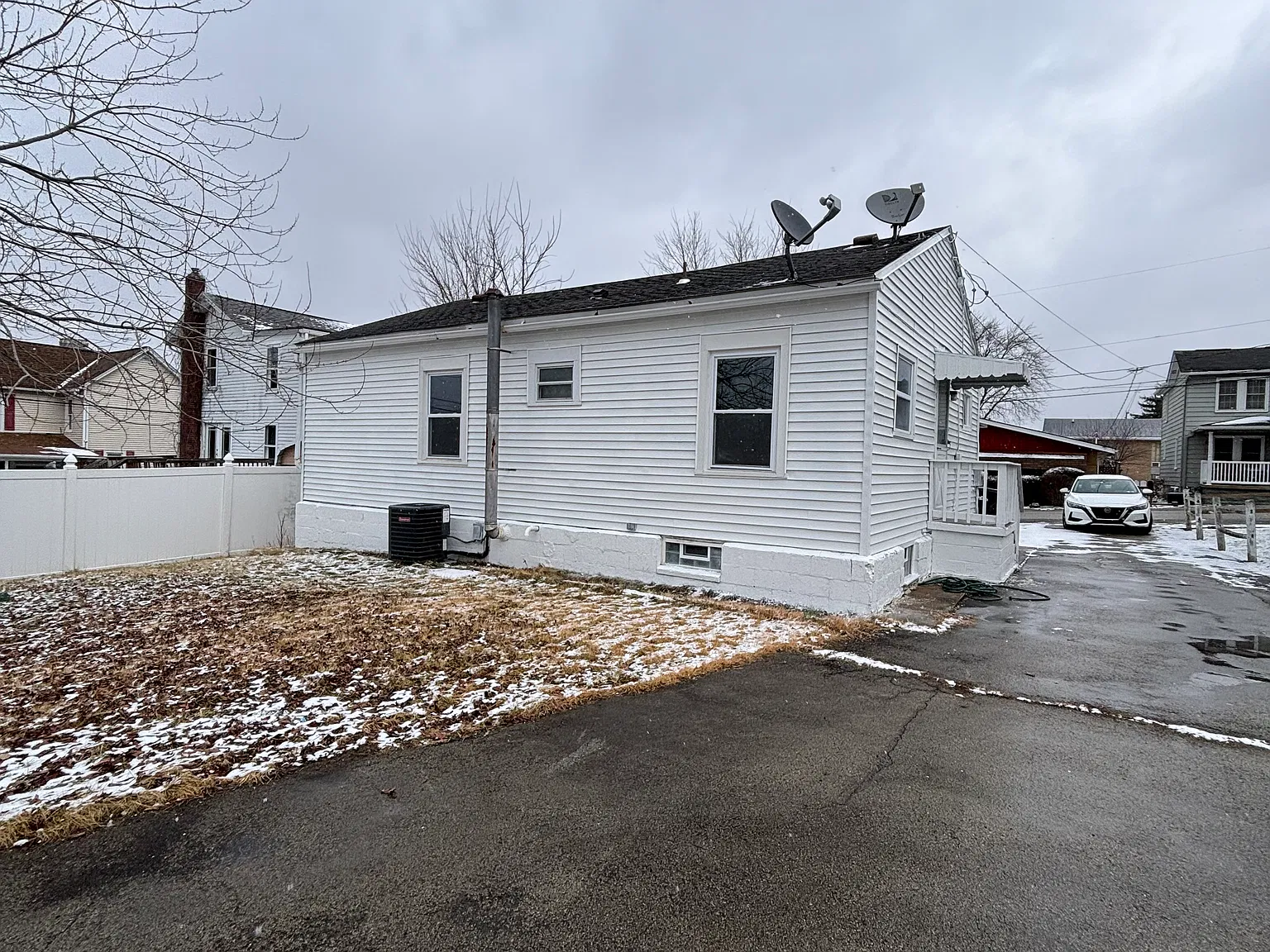 2 bed, $1,080 — Photo 3