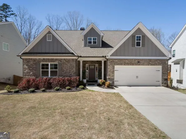 1880 Grand Lanier Dr, Buford, GA 30518