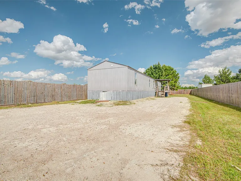 614 Road 5707 — Photo 17