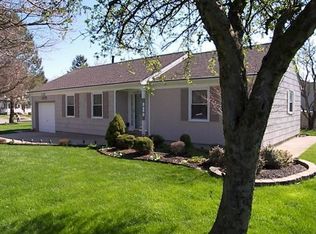 1 Bayberry Dr, Lanoka Harbor, NJ 08734