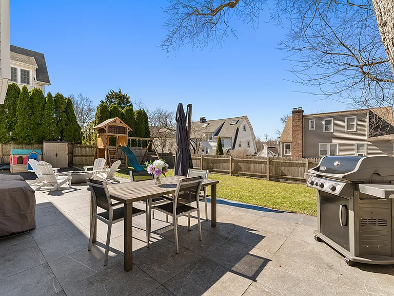 9 Rutgers Pl — Photo 25