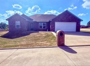 4684 S 518th Rd, Tahlequah, OK 74464