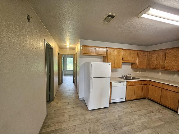 4th image of 300 Castellon Ct #300A