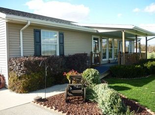 370 S Crawford Rd, Mt Pleasant, MI 48858