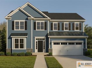 4 Arthur Ln, Cranbury, NJ