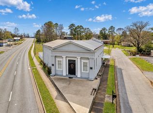 3325 N Jackson Hwy, Sheffield, AL 35660